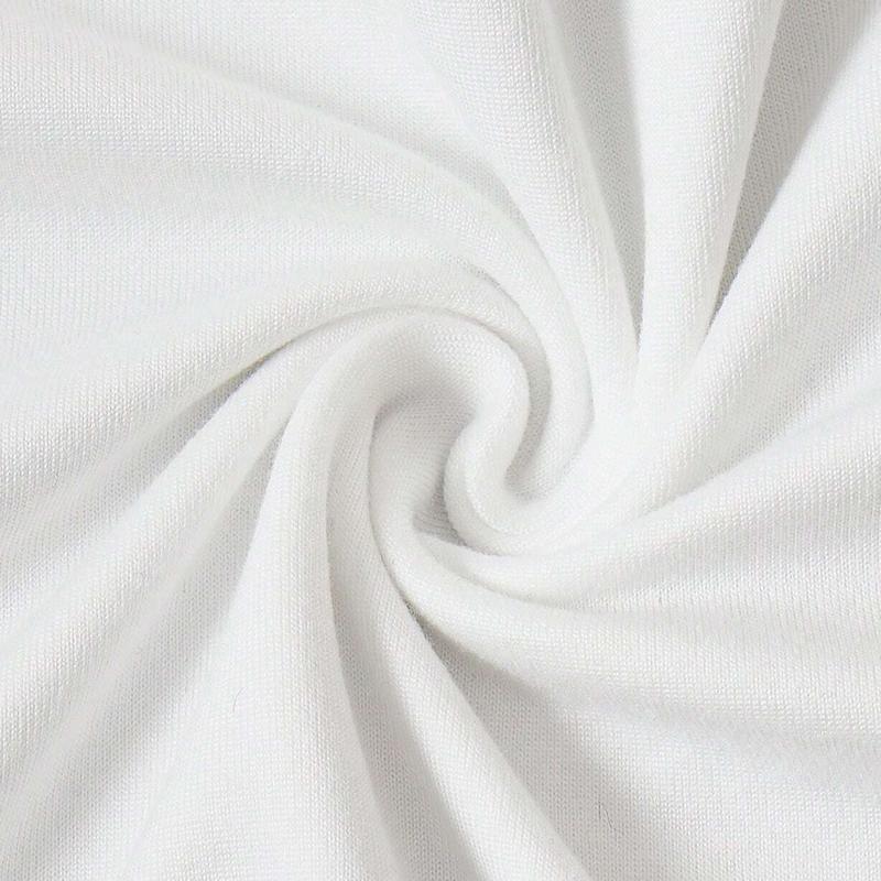 100%25 Cotton Casual Graphic Tee For Everyone – Oversized Fit With Unique American Flag Deer Skull Design Golf Gift T-Shirt For Men And Women