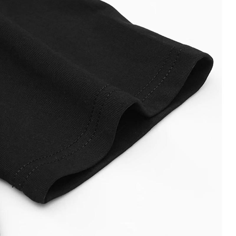 100%25 Cotton Golf Gift T-Shirt For Men and Women Trendy Roblox Character Graphic Tee For Kids Stylish Black Short Sleeve Shirt Perfect For Gaming Fans And Casual Wear